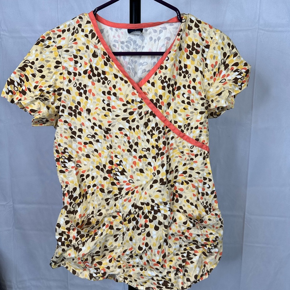 Abstract Print Scrub Top